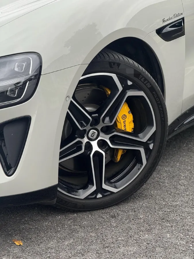 2024 MI SU7 BEV 101KWH,autocango,china used car exporter,china ev exporter,chinese used car exporter,chinese used ev exporter