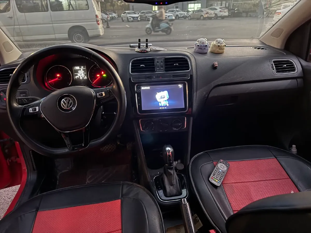 2016 Volkswagen Polo 1.6L 110HP L4 6AT,autocango,china used car exporter,china ev exporter,chinese used car exporter,chinese used ev exporter