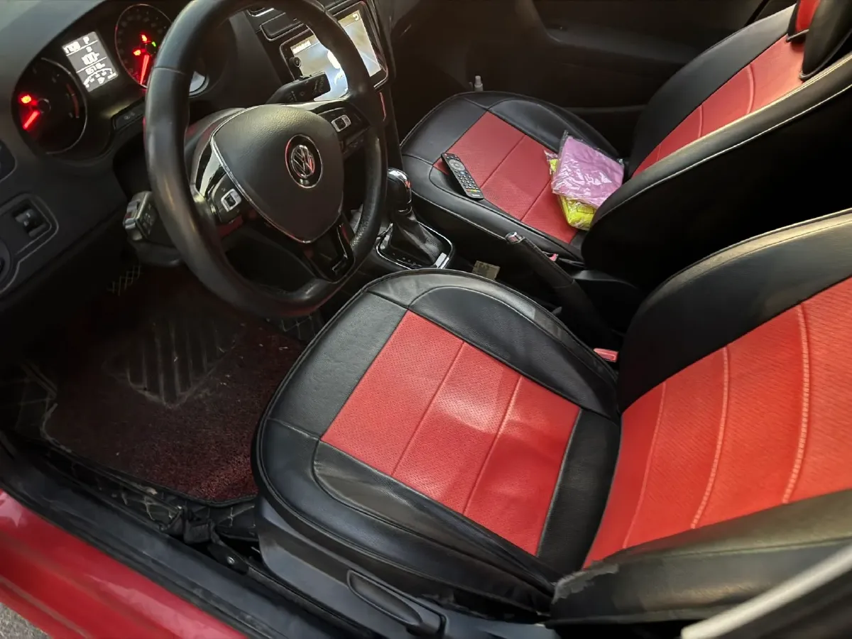 2016 Volkswagen Polo 1.6L 110HP L4 6AT,autocango,china used car exporter,china ev exporter,chinese used car exporter,chinese used ev exporter