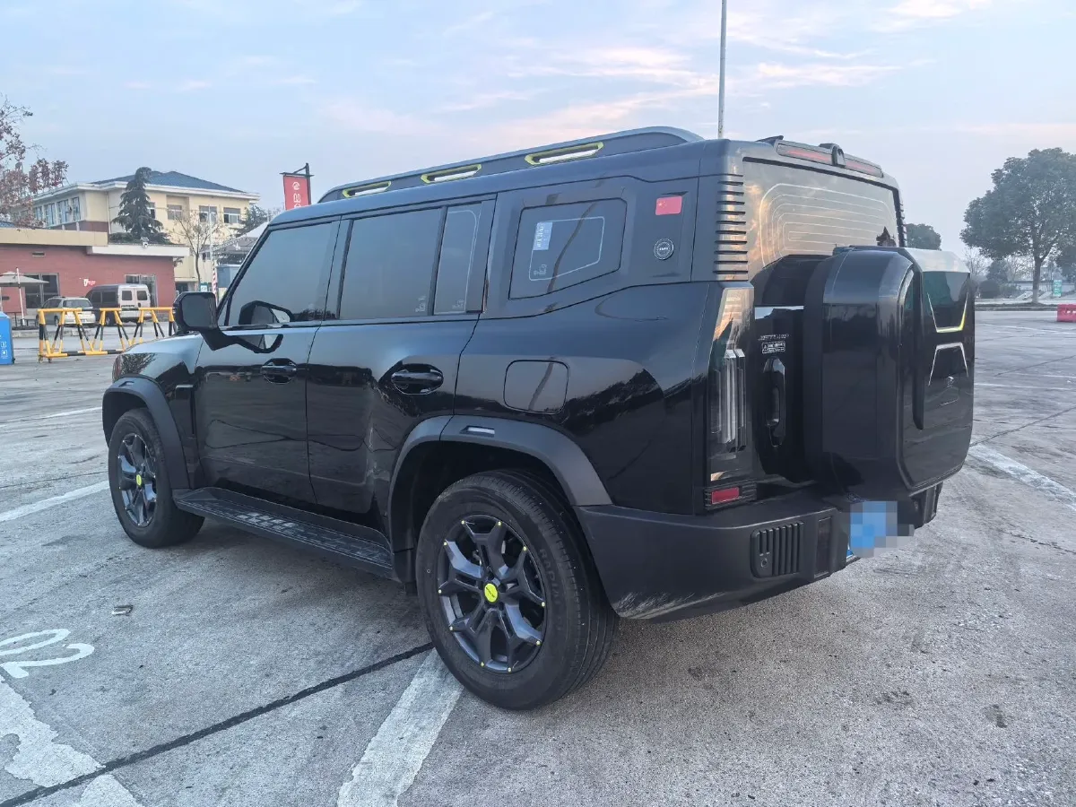 2023 Jetour Traveller 2.0T 254HP L4 7DCT,autocango,china used car exporter,china ev exporter,chinese used car exporter,chinese used ev exporter