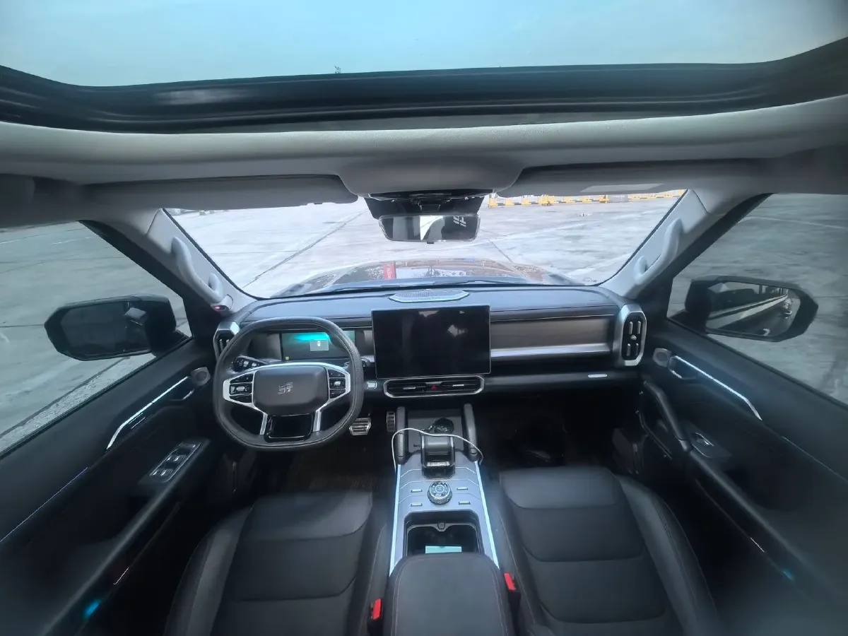 2023 Jetour Traveller 2.0T 254HP L4 7DCT,autocango,china used car exporter,china ev exporter,chinese used car exporter,chinese used ev exporter