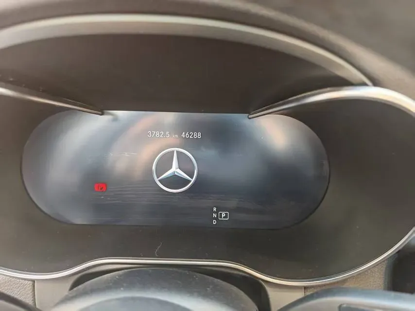 2021 Mercedes-Benz GLC Class 2.0T 197HP L4 9AT,autocango,china used car exporter,china ev exporter,chinese used car exporter,chinese used ev exporter