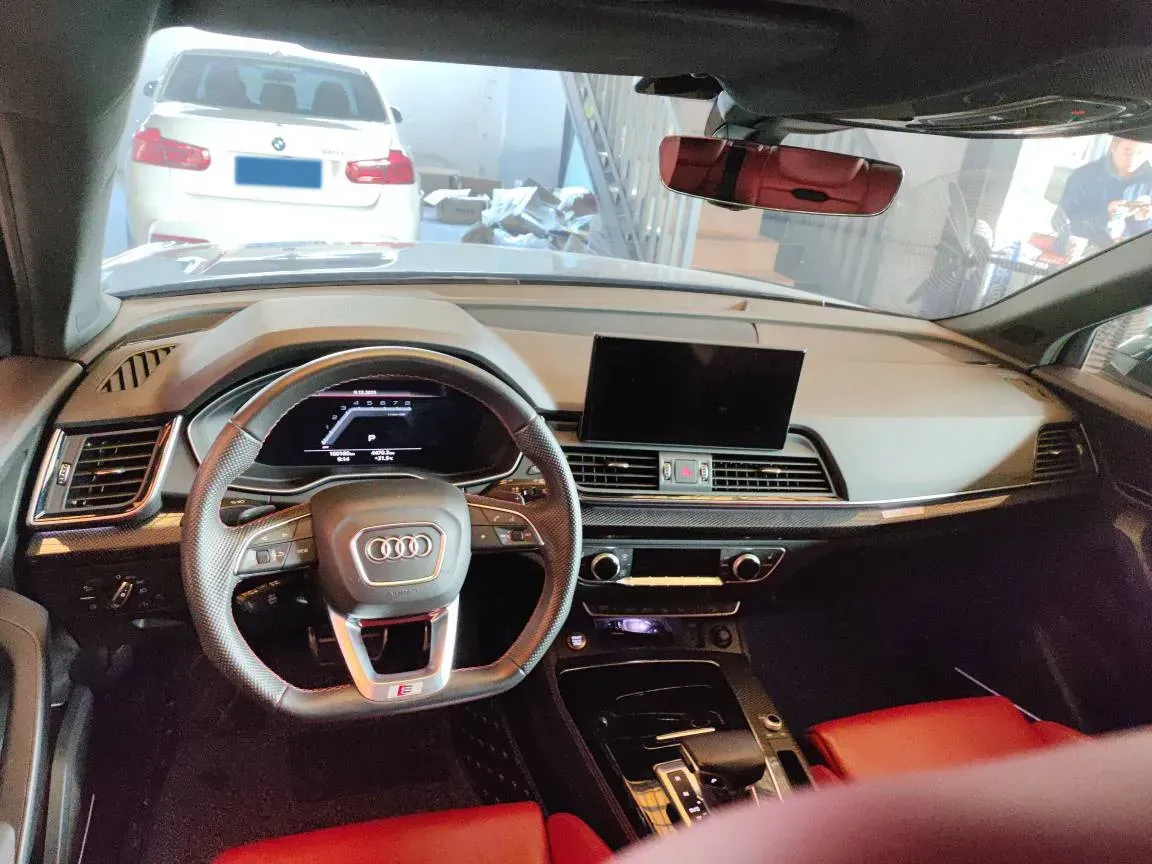2021 Audi SQ5 3.0T 354HP V6 8AT,autocango,china used car exporter,china ev exporter,chinese used car exporter,chinese used ev exporter