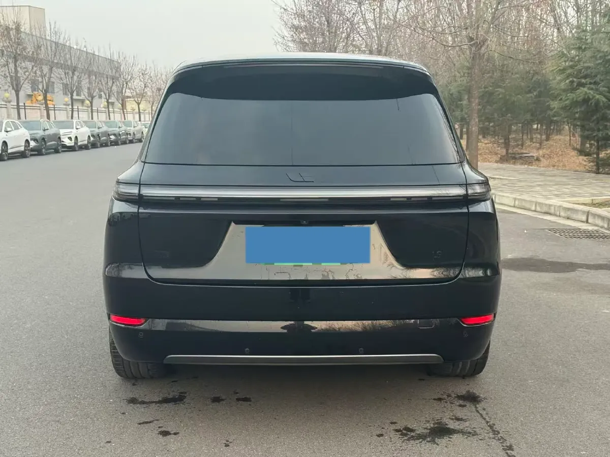 2022 Li L9 Range Extended 154HP REEV 42.6KWH,autocango,china used car exporter,china ev exporter,chinese used car exporter,chinese used ev exporter