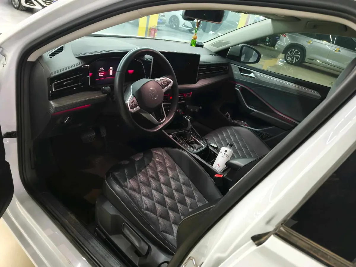 2023 Volkswagen Sagitar 1.4T 150HP L4 7DCT,autocango,china used car exporter,china ev exporter,chinese used car exporter,chinese used ev exporter