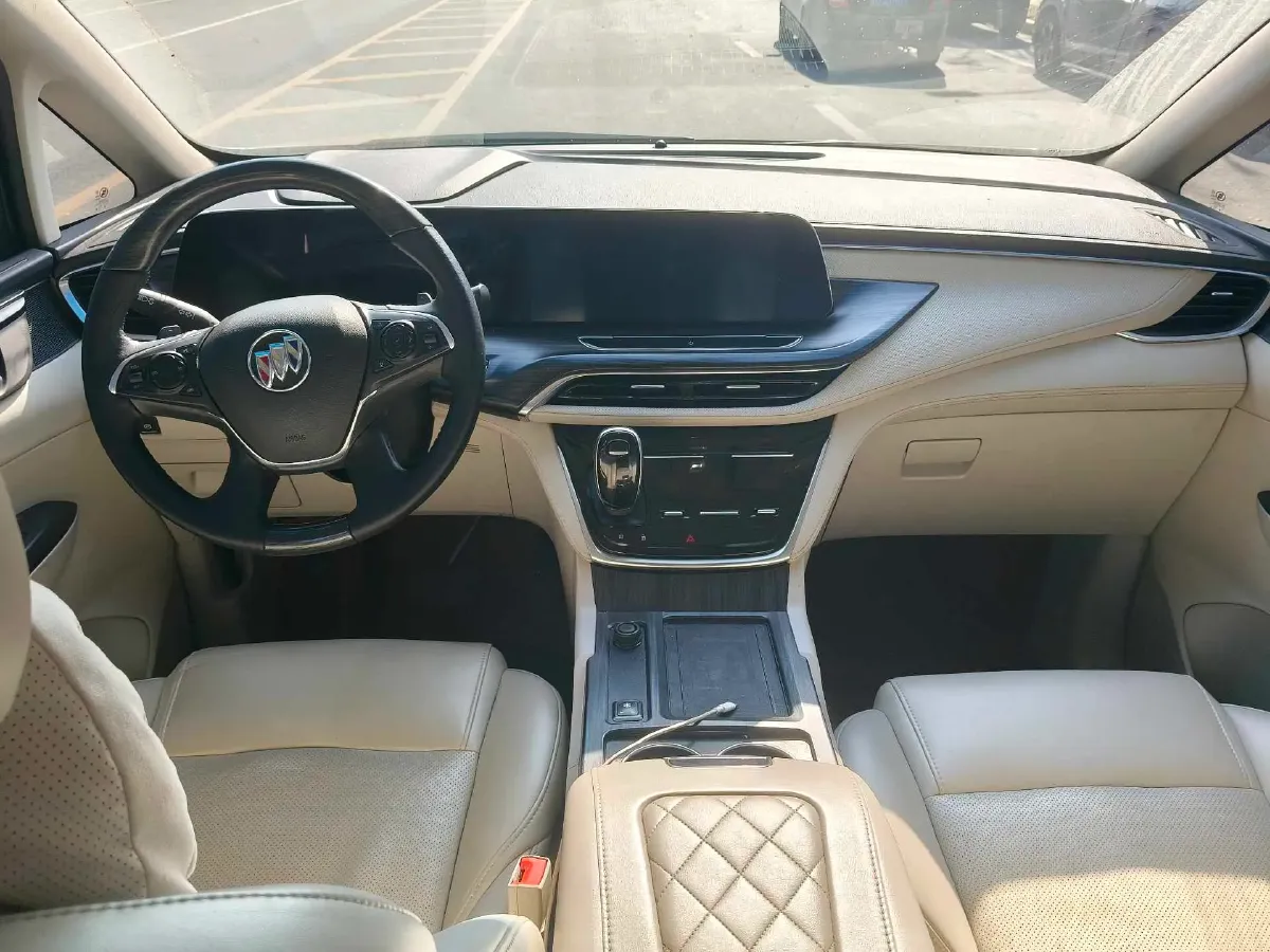 2020 Buick GL8 2.0T 237HP L4 9AT,autocango,china used car exporter,china ev exporter,chinese used car exporter,chinese used ev exporter