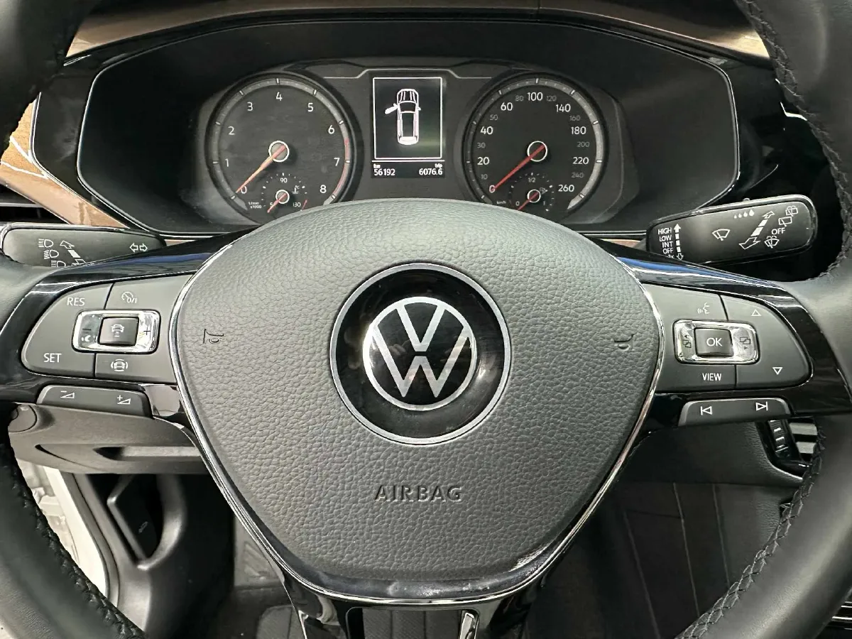 2021 Volkswagen Tharu 1.4T 150HP L4 7DCT,autocango,china used car exporter,china ev exporter,chinese used car exporter,chinese used ev exporter