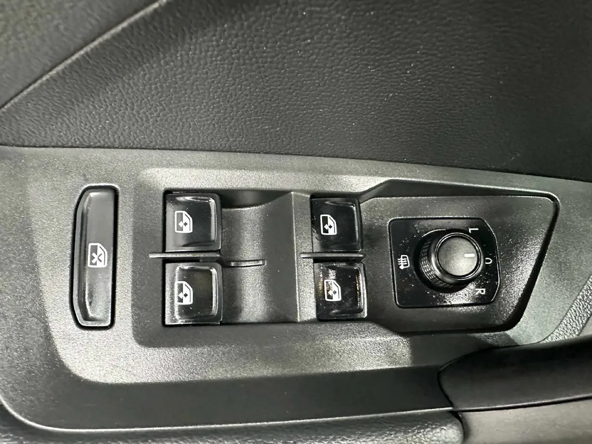 2021 Volkswagen Tharu 1.4T 150HP L4 7DCT,autocango,china used car exporter,china ev exporter,chinese used car exporter,chinese used ev exporter