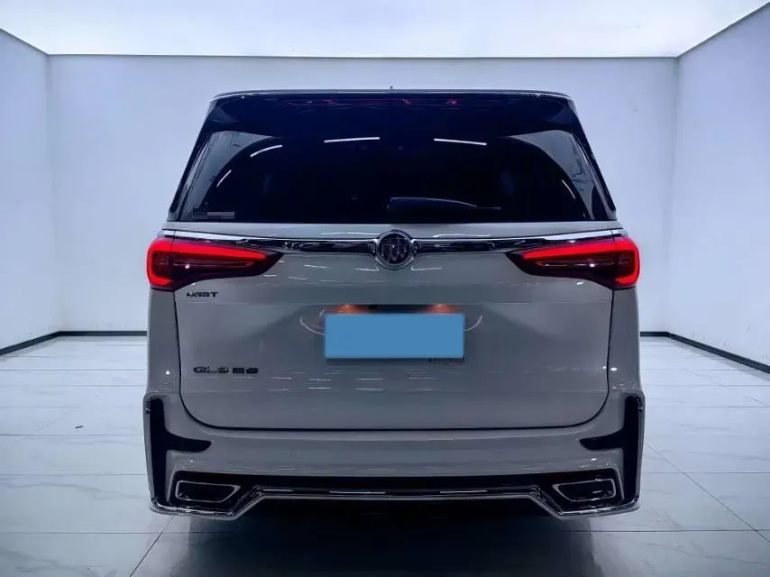2022 Buick GL8 2.0T 237HP L4 9AT,autocango,china used car exporter,china ev exporter,chinese used car exporter,chinese used ev exporter