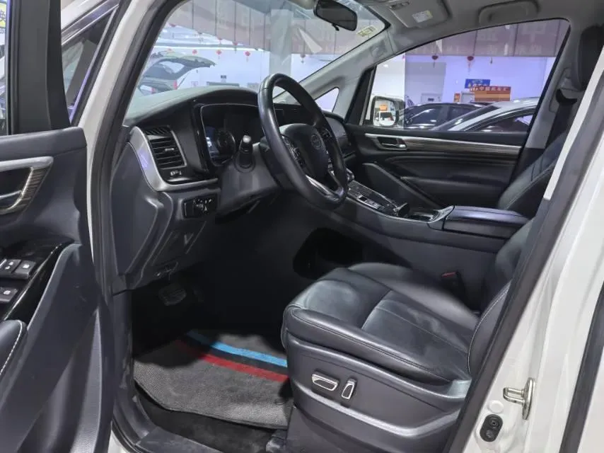 2021 GAC Trumpchi M8 2.0T 252HP L4 8AT,autocango,china used car exporter,china ev exporter,chinese used car exporter,chinese used ev exporter