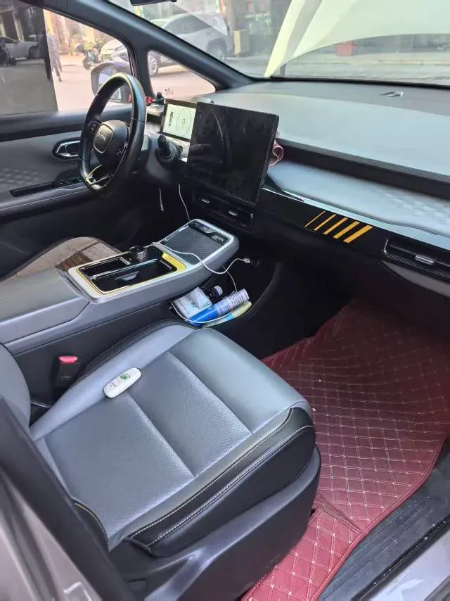 2022 Geely Okavango 1.8T 184HP L4 7DCT,autocango,china used car exporter,china ev exporter,chinese used car exporter,chinese used ev exporter