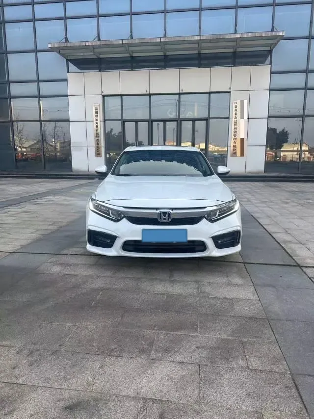 2019 Honda Inspire 1.5T 194HP L4 CVT,autocango,china used car exporter,china ev exporter,chinese used car exporter,chinese used ev exporter