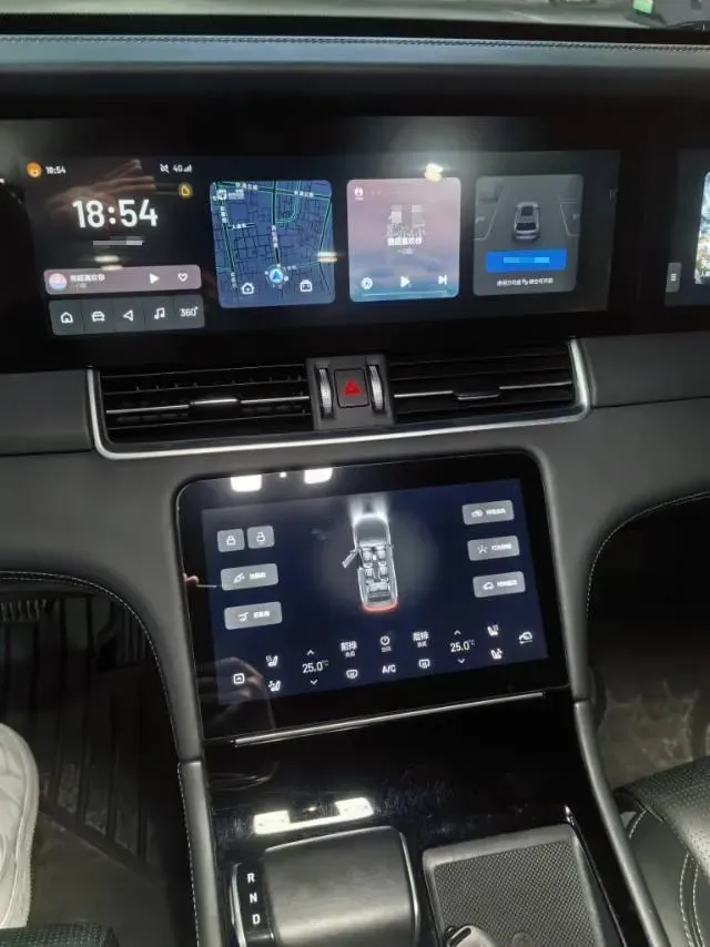 2021 Li ONE Range Extended 131HP REEV 40.5KWH,autocango,china used car exporter,china ev exporter,chinese used car exporter,chinese used ev exporter