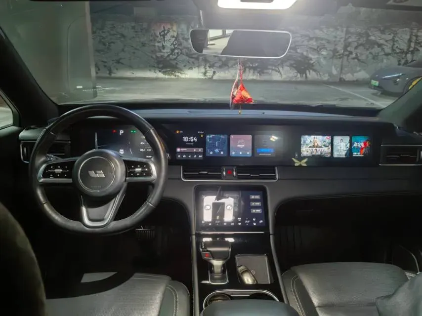 2021 Li ONE Range Extended 131HP REEV 40.5KWH,autocango,china used car exporter,china ev exporter,chinese used car exporter,chinese used ev exporter