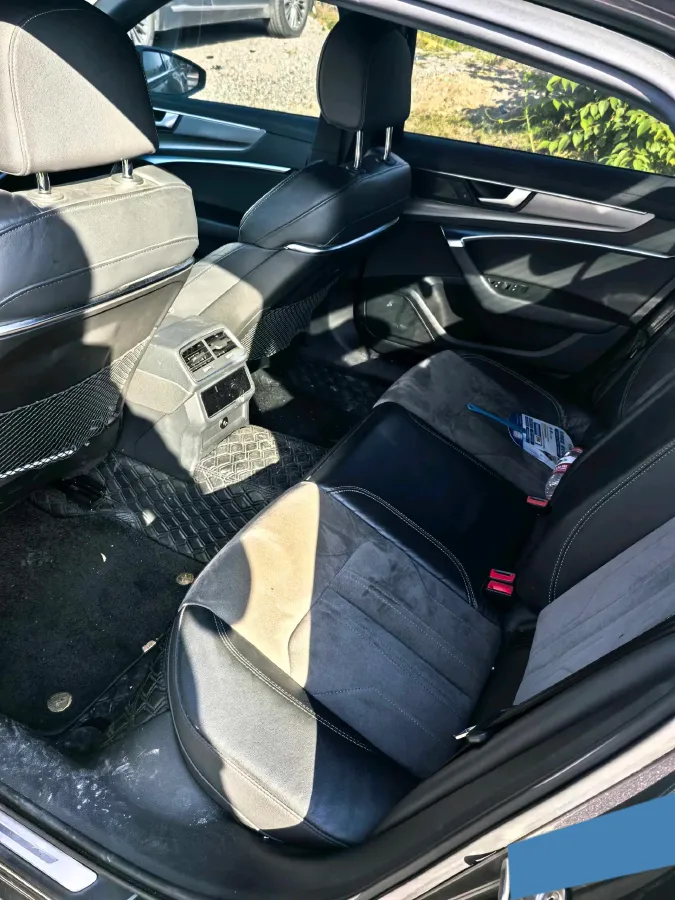 2020 Audi A6L 2.0T 224HP L4 7DCT,autocango,china used car exporter,china ev exporter,chinese used car exporter,chinese used ev exporter