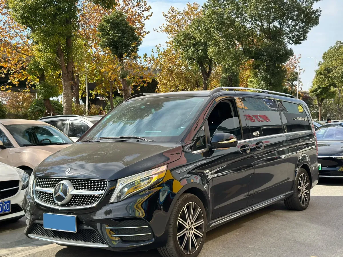2021 Mercedes-Benz V Class 2.0T 211HP L4 9AT,autocango,china used car exporter,china ev exporter,chinese used car exporter,chinese used ev exporter