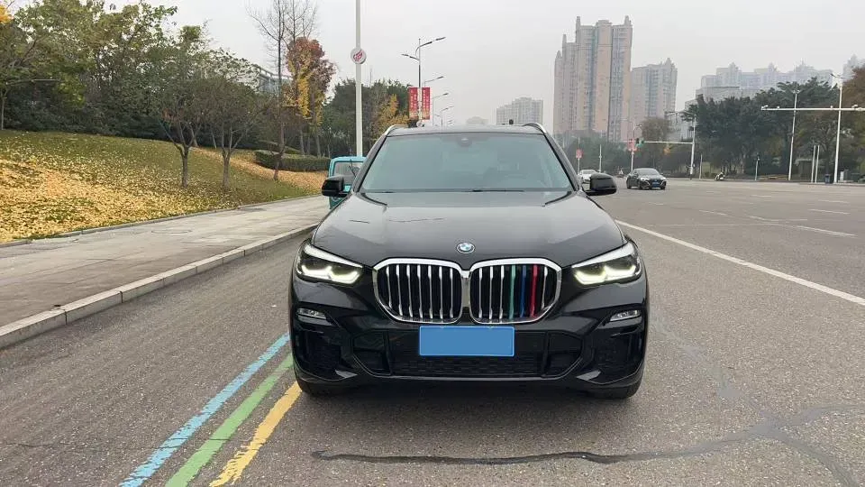2020 BMW X5 2.0T 265HP L4 8AT,autocango,china used car exporter,china ev exporter,chinese used car exporter,chinese used ev exporter