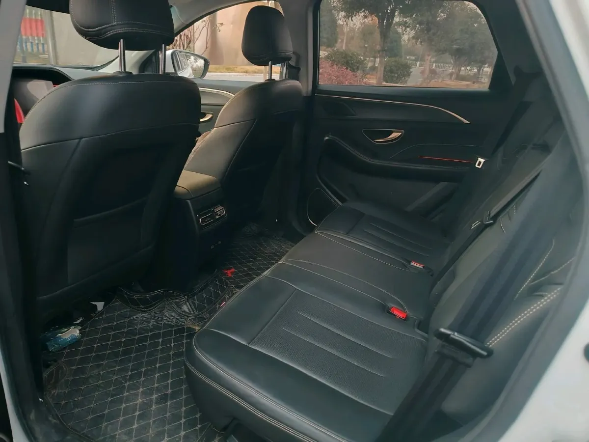 2024 Jetour X90 Plus 1.6T 197HP L4 7DCT,autocango,china used car exporter,china ev exporter,chinese used car exporter,chinese used ev exporter