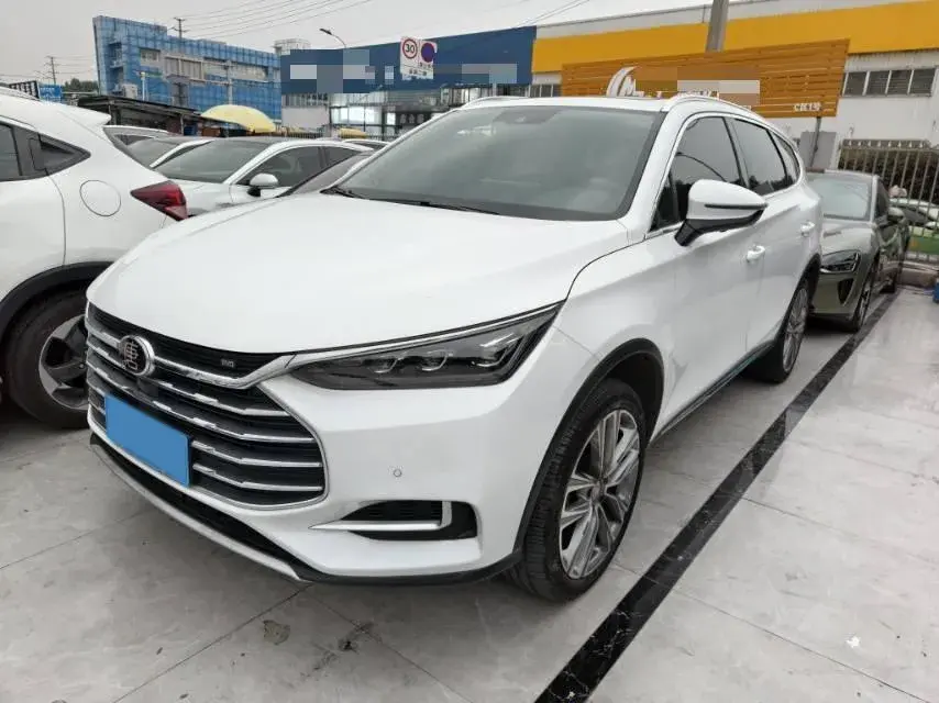 2019 BYD Tang 2.0T 192HP L4 6AT 2019 BYD Tang 2.0T 192HP L4 6AT