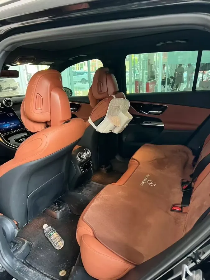 2024 Mercedes-Benz GLC Class 2.0T 204HP L4 9AT,autocango,china used car exporter,china ev exporter,chinese used car exporter,chinese used ev exporter