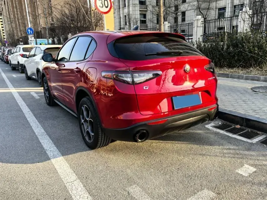 2023 Land Rover Discovery Sport 1.5T 200HP L3 8AT PHEV 15.5KWH,autocango,china used car exporter,china ev exporter,chinese used car exporter,chinese used ev exporter