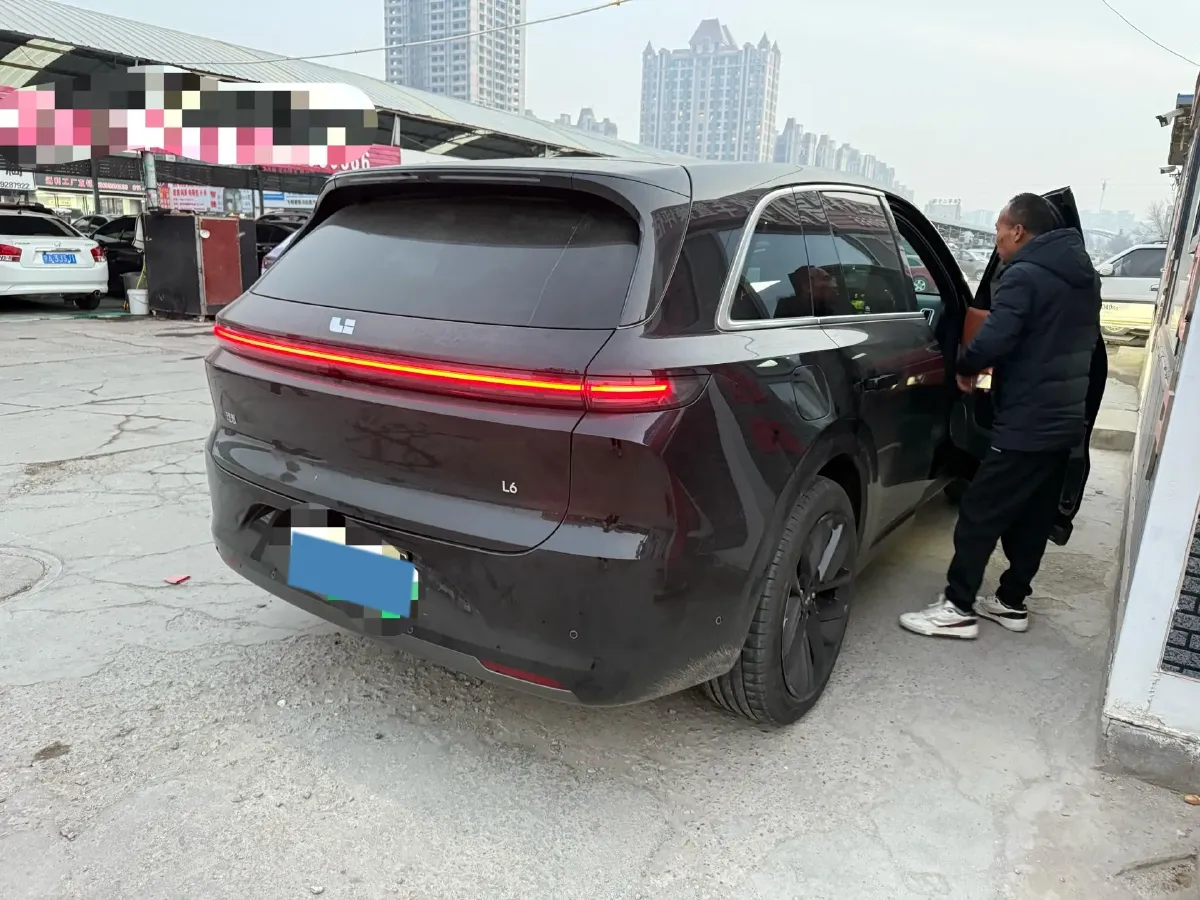 2024 Li L6 Range Extended 154HP L4 REEV 36.8KWH,autocango,china used car exporter,china ev exporter,chinese used car exporter,chinese used ev exporter