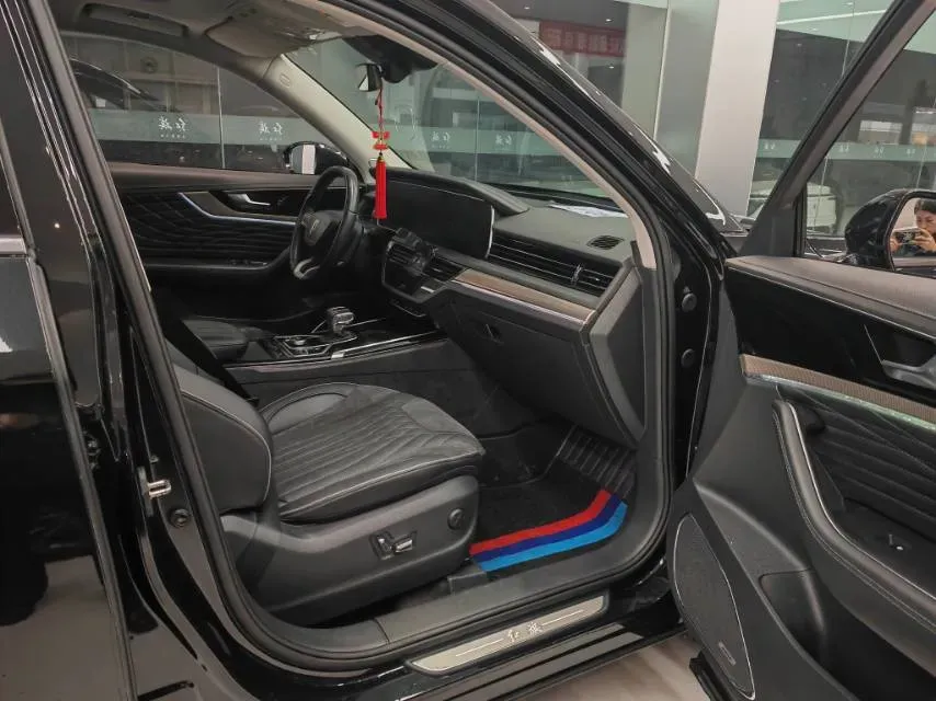 2022 HongQi HS5 2.0T 224HP L4 6AT,autocango,china used car exporter,china ev exporter,chinese used car exporter,chinese used ev exporter