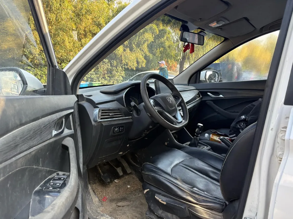 2018 BaoJun 360 1.5L 112HP L4 6MT,autocango,china used car exporter,china ev exporter,chinese used car exporter,chinese used ev exporter