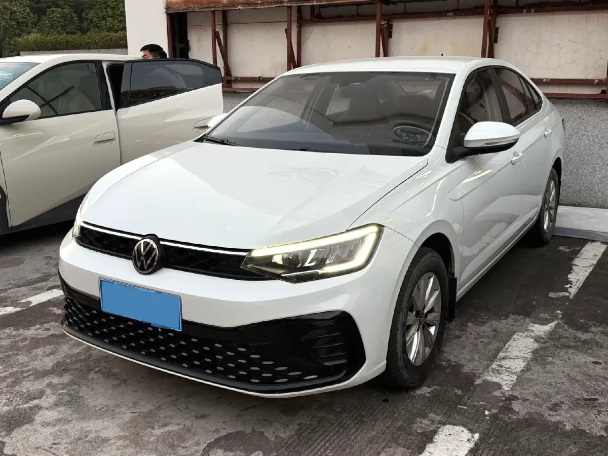 2025 Volkswagen Lavida 1.5L 110HP L4 6AT,autocango,china used car exporter,china ev exporter,chinese used car exporter,chinese used ev exporter