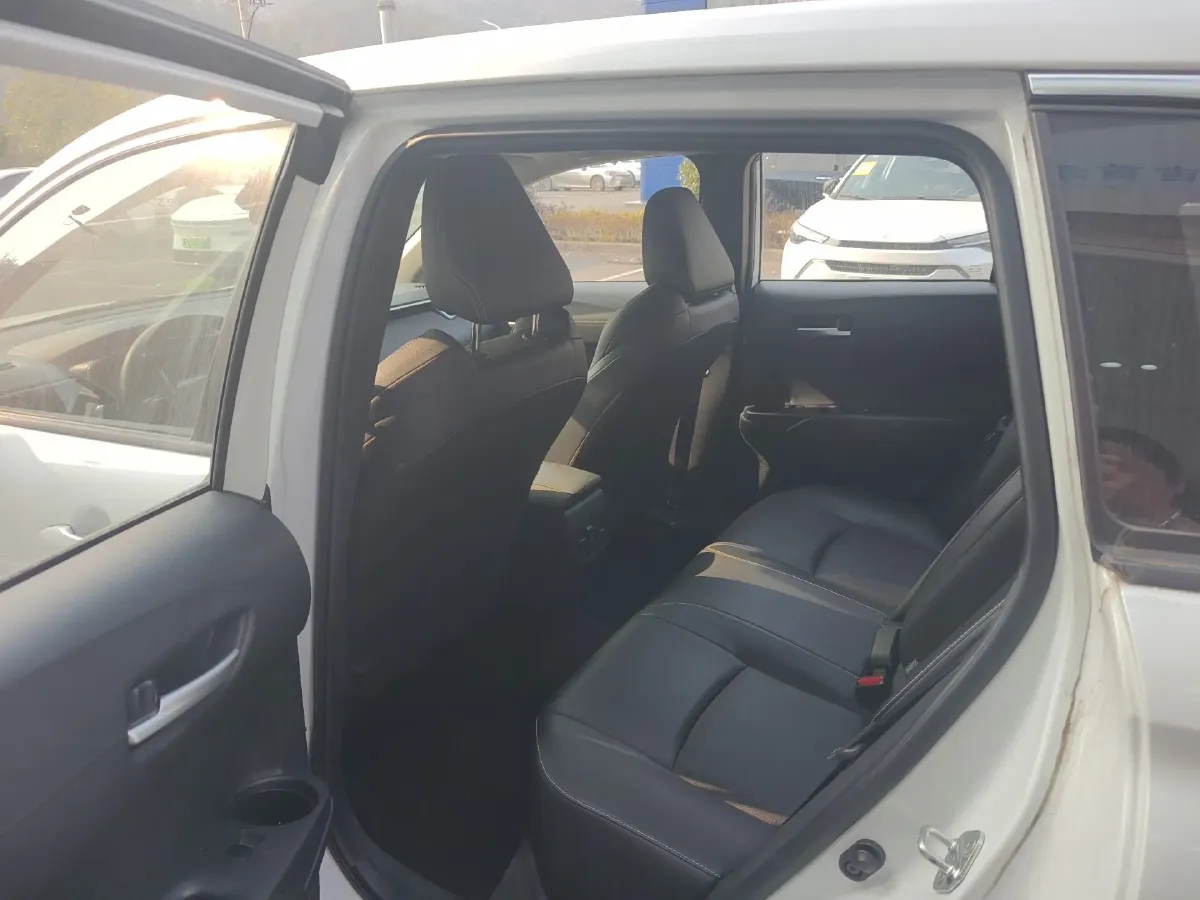 2022 Toyota Frontlander 2.0L 171HP L4 CVT,autocango,china used car exporter,china ev exporter,chinese used car exporter,chinese used ev exporter