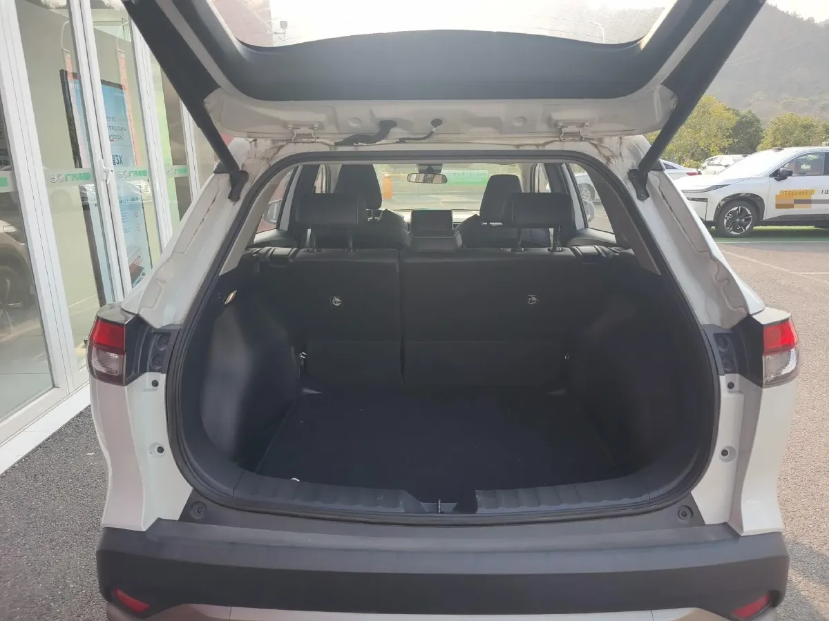 2022 Toyota Frontlander 2.0L 171HP L4 CVT,autocango,china used car exporter,china ev exporter,chinese used car exporter,chinese used ev exporter