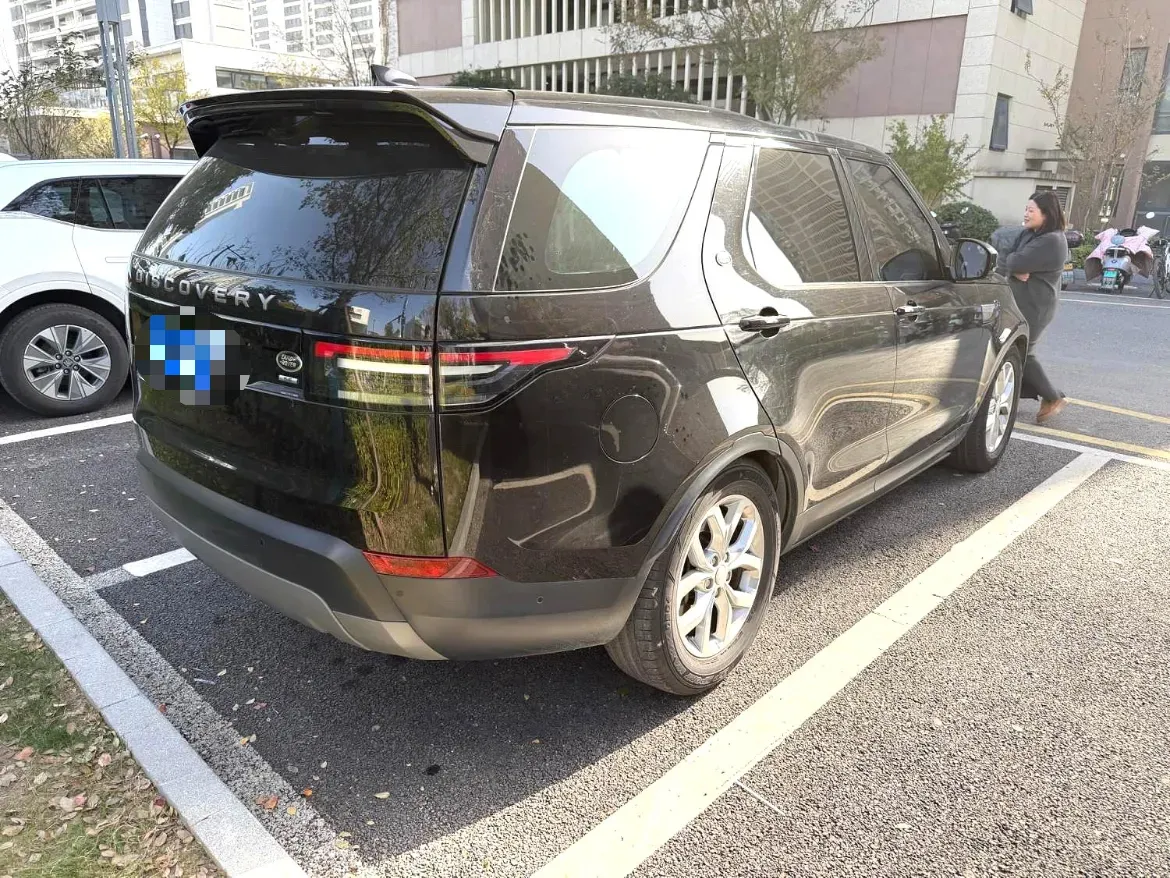 2020 Land Rover Discovery 3.0T 340HP V6 8AT,autocango,china used car exporter,china ev exporter,chinese used car exporter,chinese used ev exporter