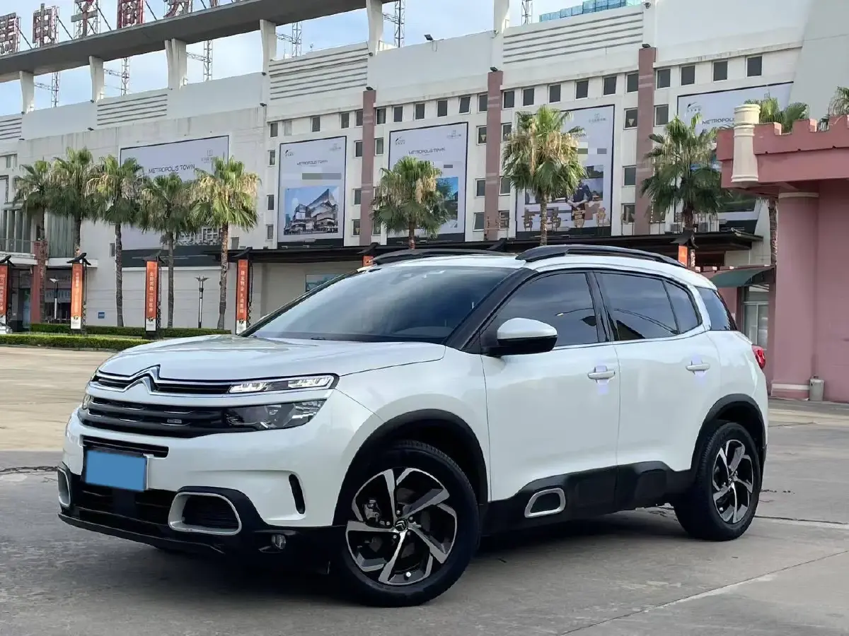 2017 Citroen C5 Aircross 1.6T 167HP L4 6AT