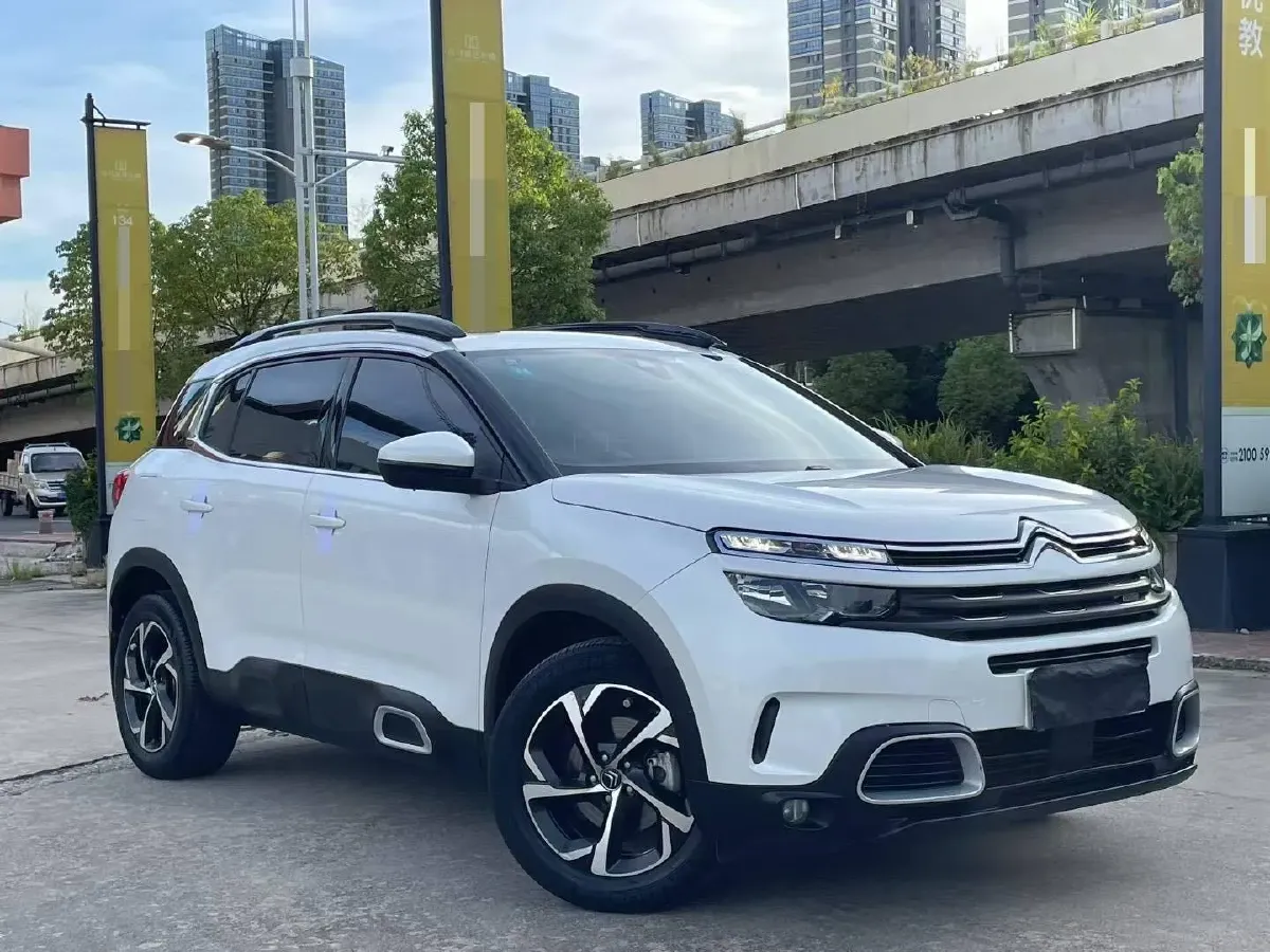 2017 Citroen C5 Aircross 1.6T 167HP L4 6AT,autocango,china used car exporter,china ev exporter,chinese used car exporter,chinese used ev exporter