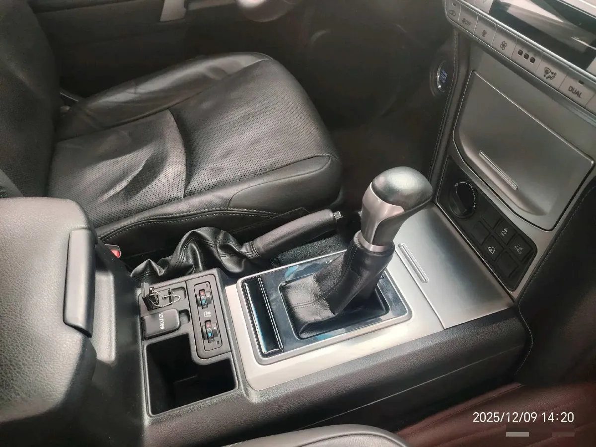 2018 Toyota Land Cruiser Prado 3.5L 280HP V6 6AT,autocango,china used car exporter,china ev exporter,chinese used car exporter,chinese used ev exporter