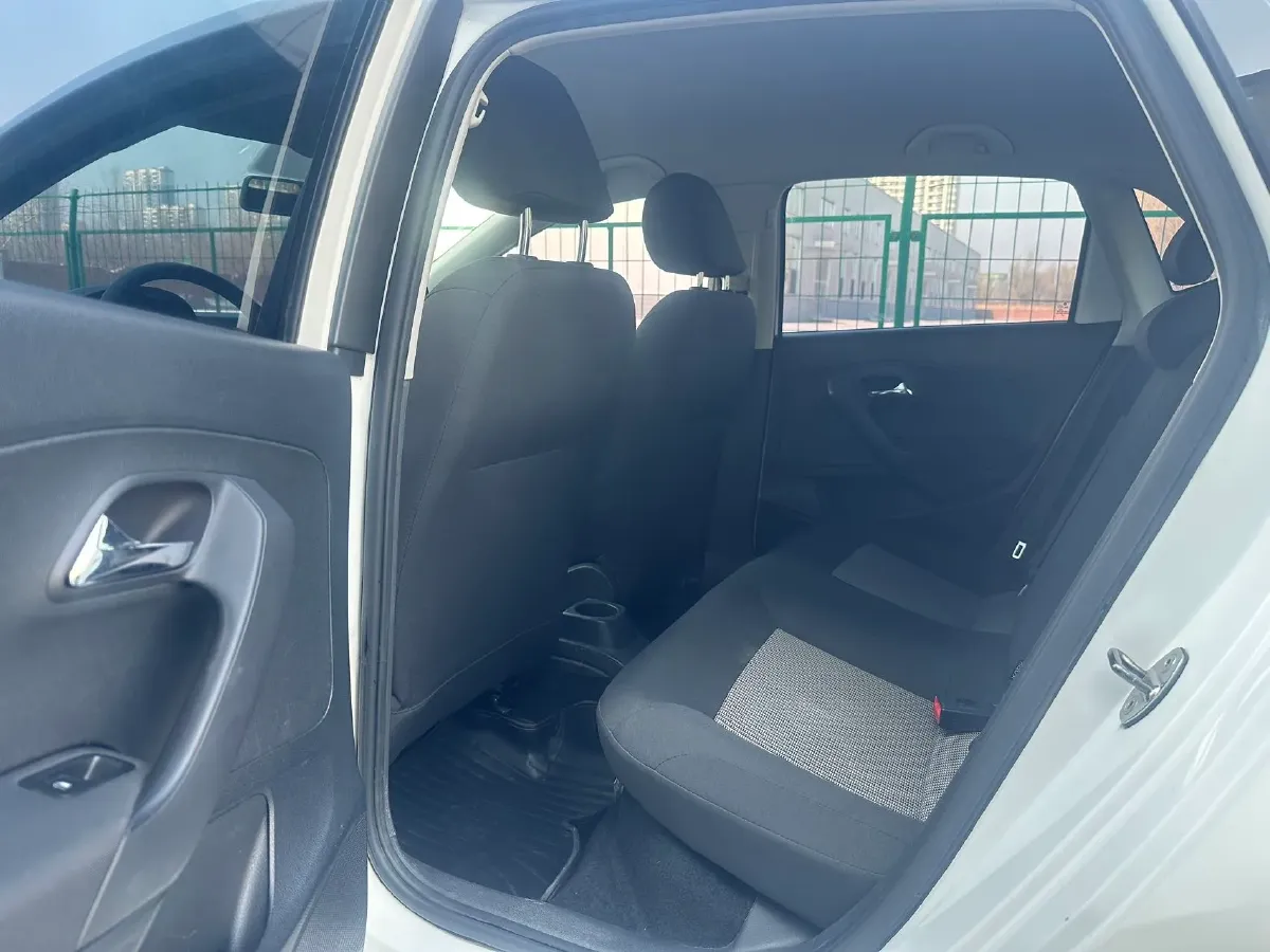 2018 ChangAn Eado 1.6L 128HP L4 6AT,autocango,china used car exporter,china ev exporter,chinese used car exporter,chinese used ev exporter