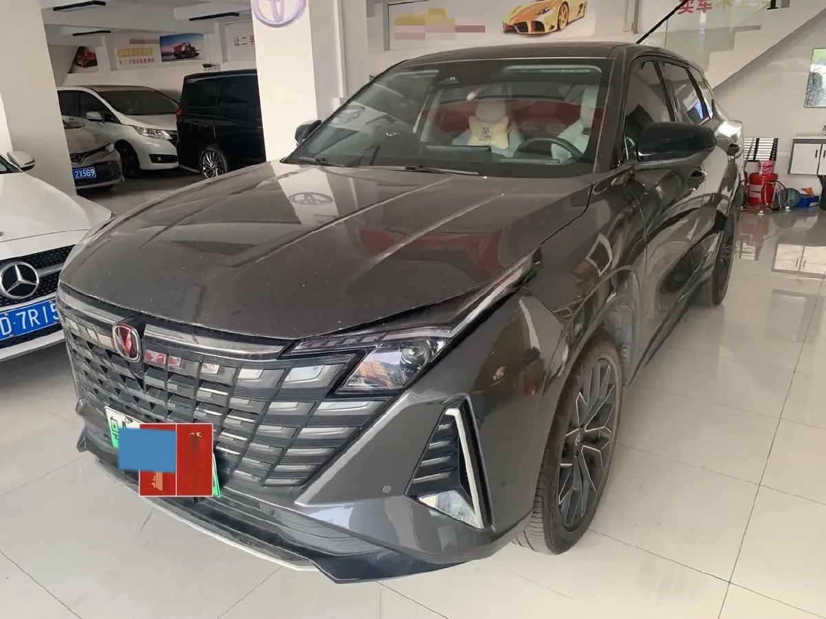 2024 ChangAn UNI-Z 1.5L 98HP L4 E-CVT PHEV 18.4KWH,autocango,china used car exporter,china ev exporter,chinese used car exporter,chinese used ev exporter