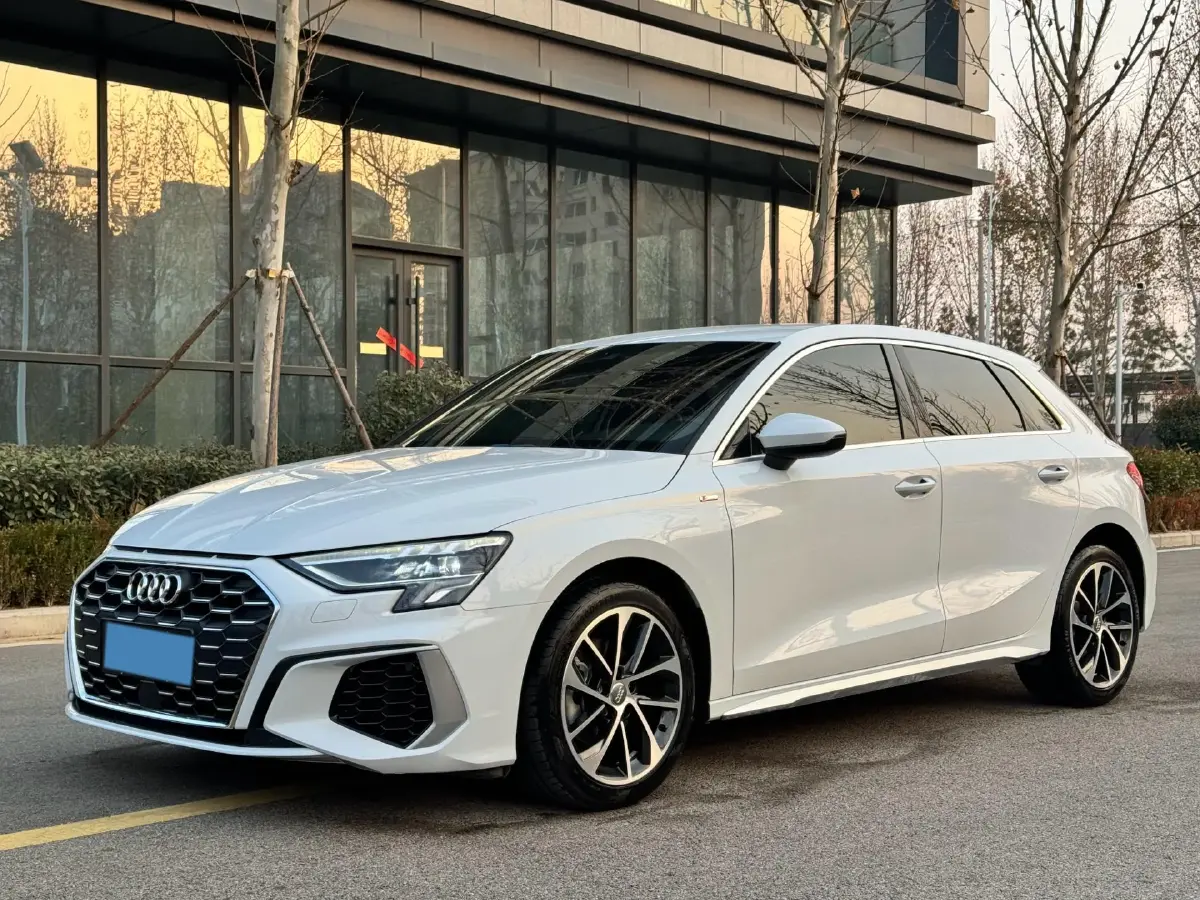 2021 Audi A3 1.4T 150HP L4 7DCT