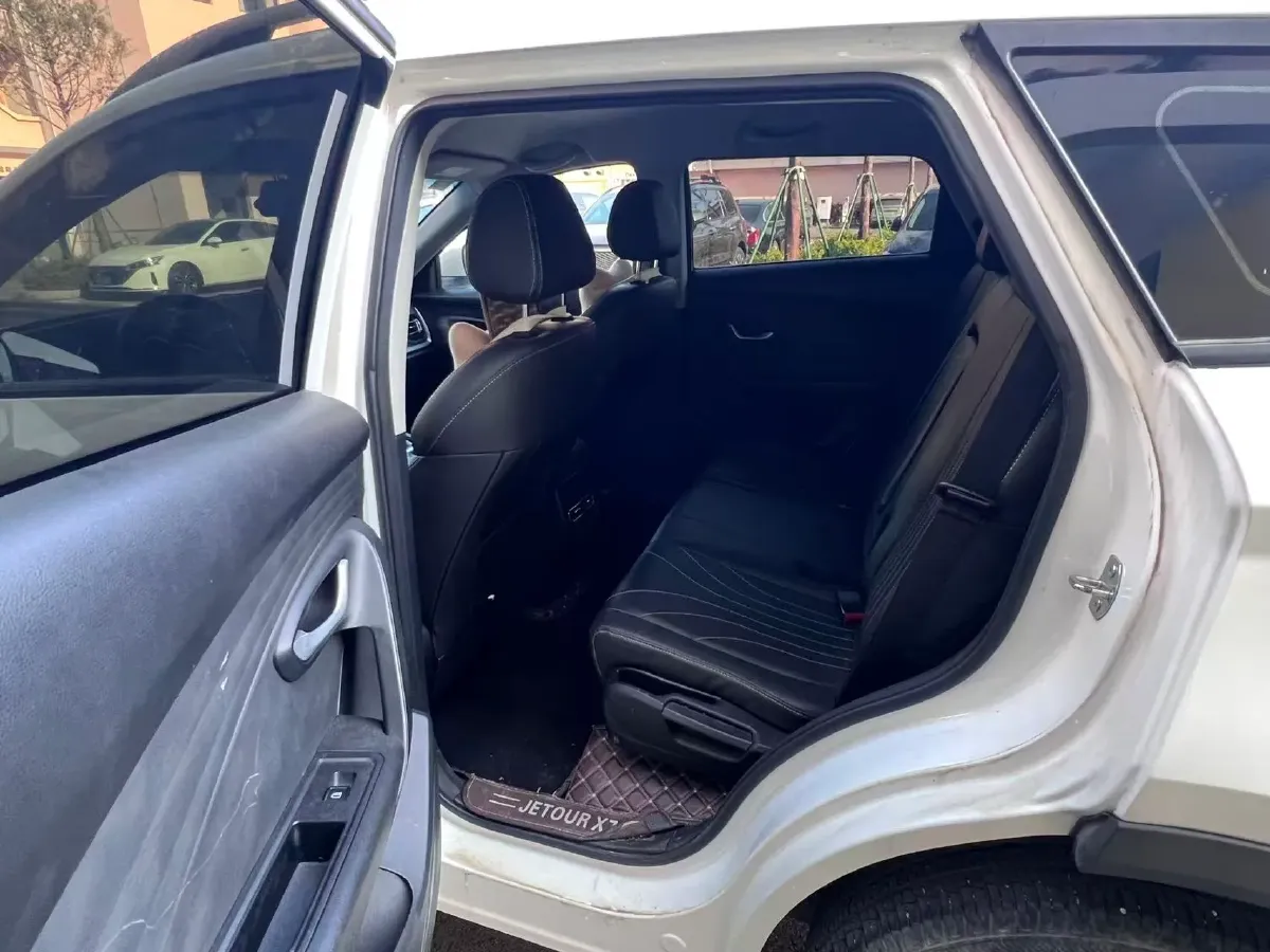 2020 Jetour X70M 1.5T 156HP L4 6MT,autocango,china used car exporter,china ev exporter,chinese used car exporter,chinese used ev exporter
