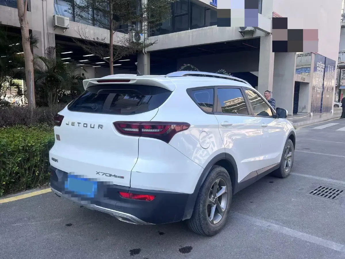 2020 Jetour X70M 1.5T 156HP L4 6MT,autocango,china used car exporter,china ev exporter,chinese used car exporter,chinese used ev exporter