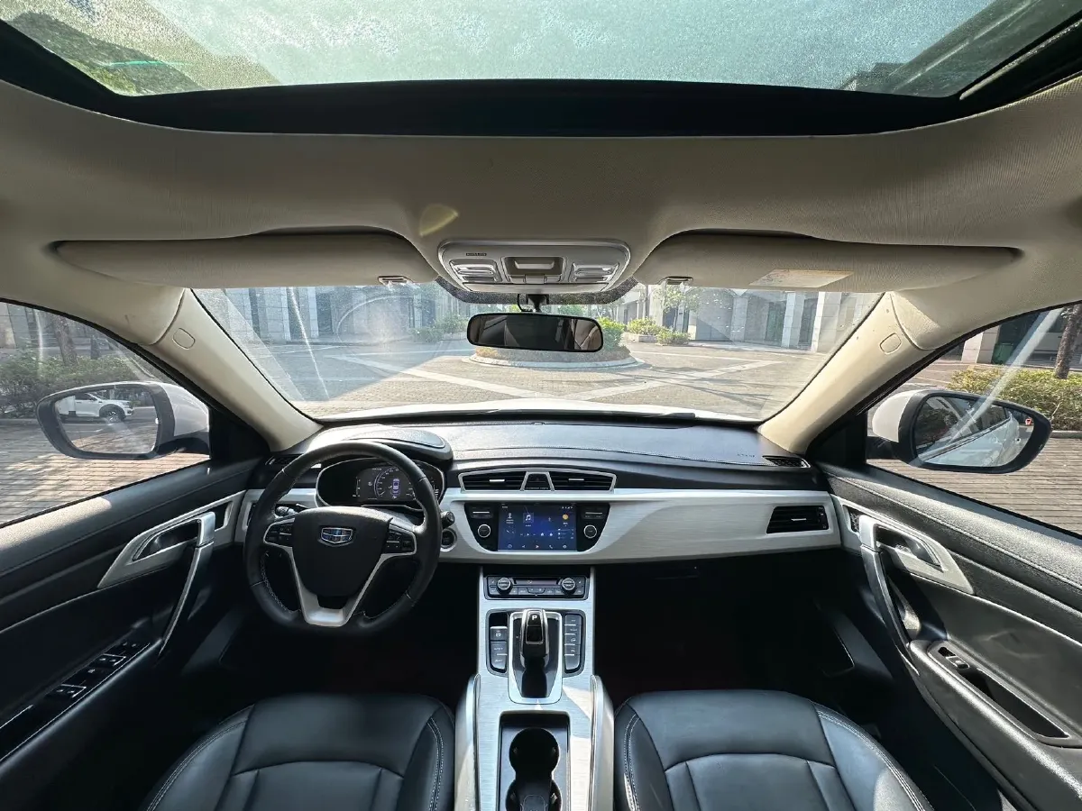 2020 Roewe i6 1.5T 169HP L4 7DCT,autocango,china used car exporter,china ev exporter,chinese used car exporter,chinese used ev exporter