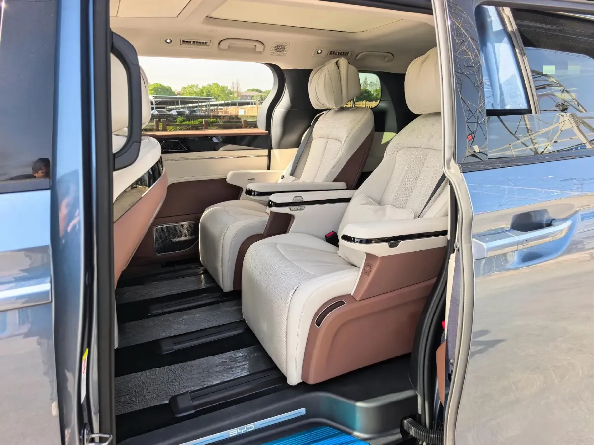 2025 BYD Xia 1.5T 156HP L4 E-CVT PHEV 36.6KWH,autocango,china used car exporter,china ev exporter,chinese used car exporter,chinese used ev exporter