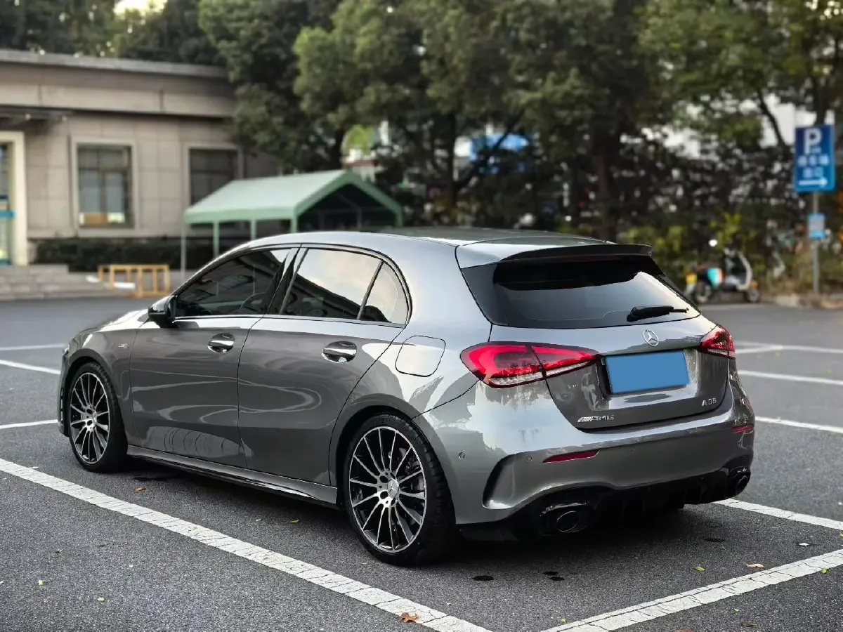 2020 Mercedes-Benz A AMG 2.0T 306HP L4 7DCT,autocango,china used car exporter,china ev exporter,chinese used car exporter,chinese used ev exporter