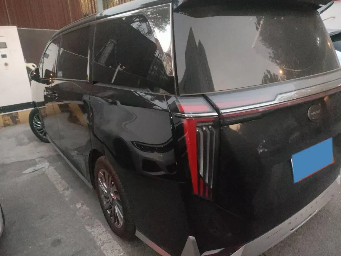 2023 GAC Trumpchi M8 2.0T 190HP L4 E-CVT Hybrid,autocango,china used car exporter,china ev exporter,chinese used car exporter,chinese used ev exporter