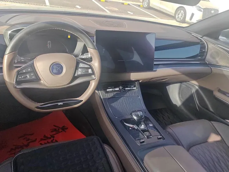 2022 Volkswagen Tiguan L 2.0T 186HP L4 7DCT,autocango,china used car exporter,china ev exporter,chinese used car exporter,chinese used ev exporter