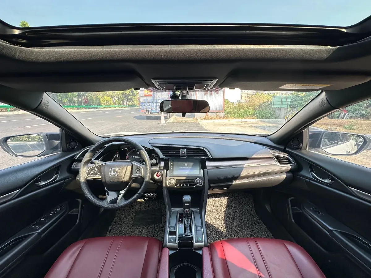 2021 Honda Civic 1.5T 177HP L4 CVT,autocango,china used car exporter,china ev exporter,chinese used car exporter,chinese used ev exporter