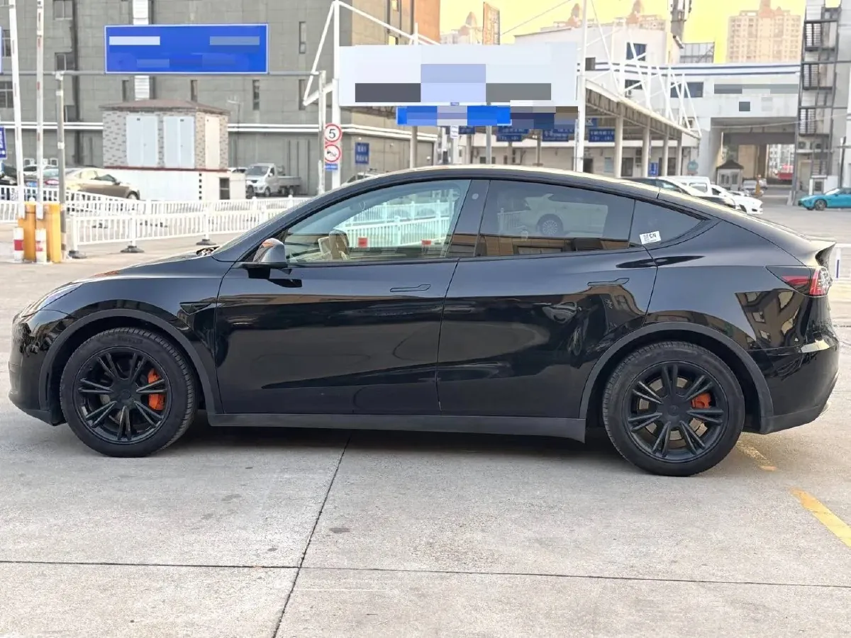 2022 Tesla Model Y BEV 60KWH,autocango,china used car exporter,china ev exporter,chinese used car exporter,chinese used ev exporter