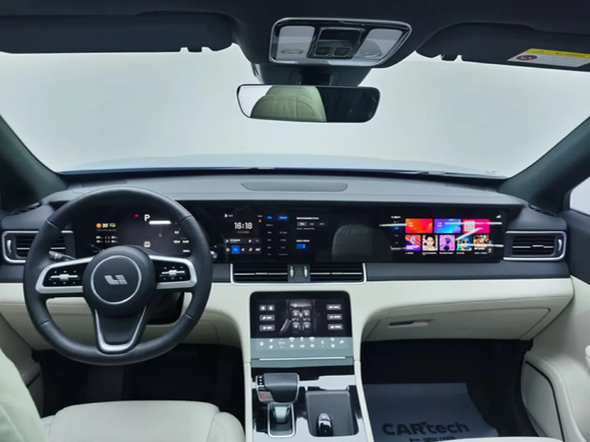 2021 Li ONE Range Extended 131HP REEV 40.5KWH,autocango,china used car exporter,china ev exporter,chinese used car exporter,chinese used ev exporter