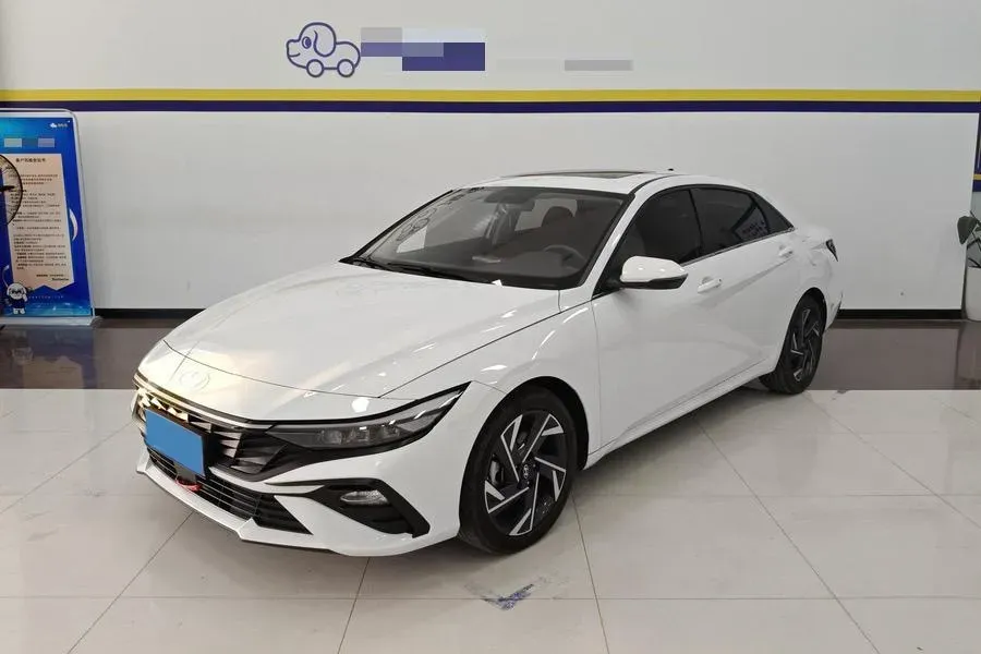 2023 Hyundai Elantra 1.5L 115HP L4 CVT,autocango,china used car exporter,china ev exporter,chinese used car exporter,chinese used ev exporter