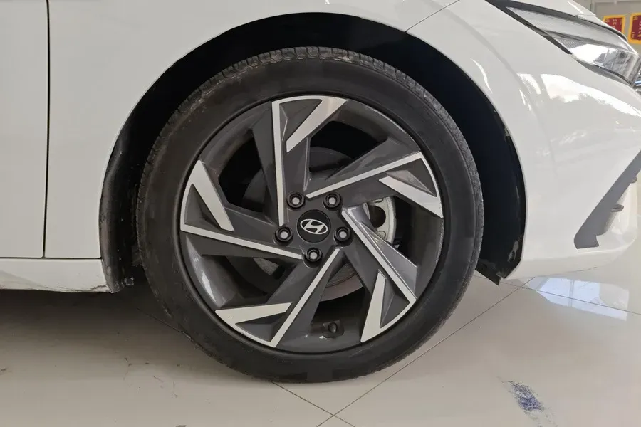 2023 Hyundai Elantra 1.5L 115HP L4 CVT,autocango,china used car exporter,china ev exporter,chinese used car exporter,chinese used ev exporter